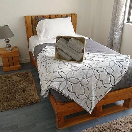 Tin House Quito Hotel Екстериор снимка