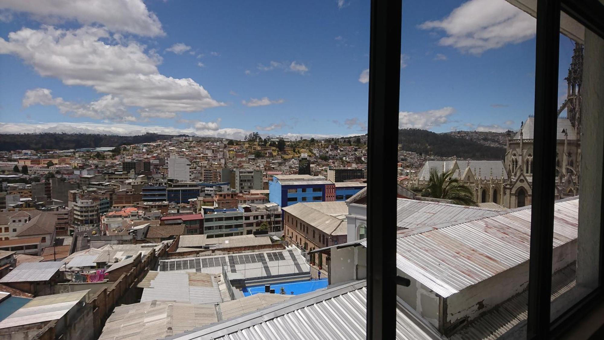 Tin House Quito Hotel Екстериор снимка