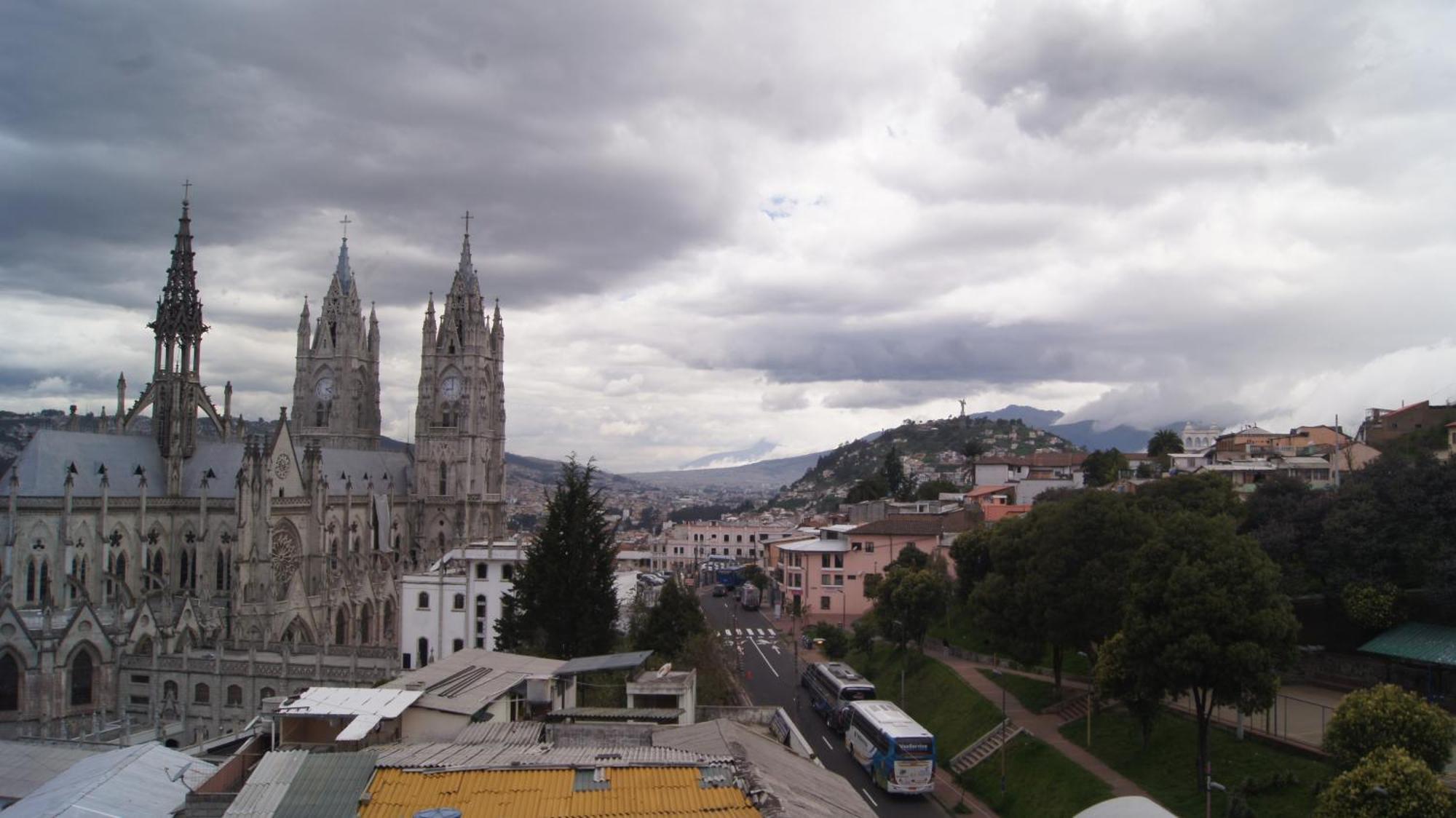 Tin House Quito Hotel Екстериор снимка