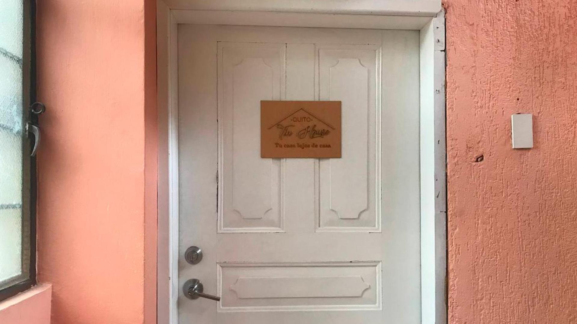 Tin House Quito Hotel Екстериор снимка