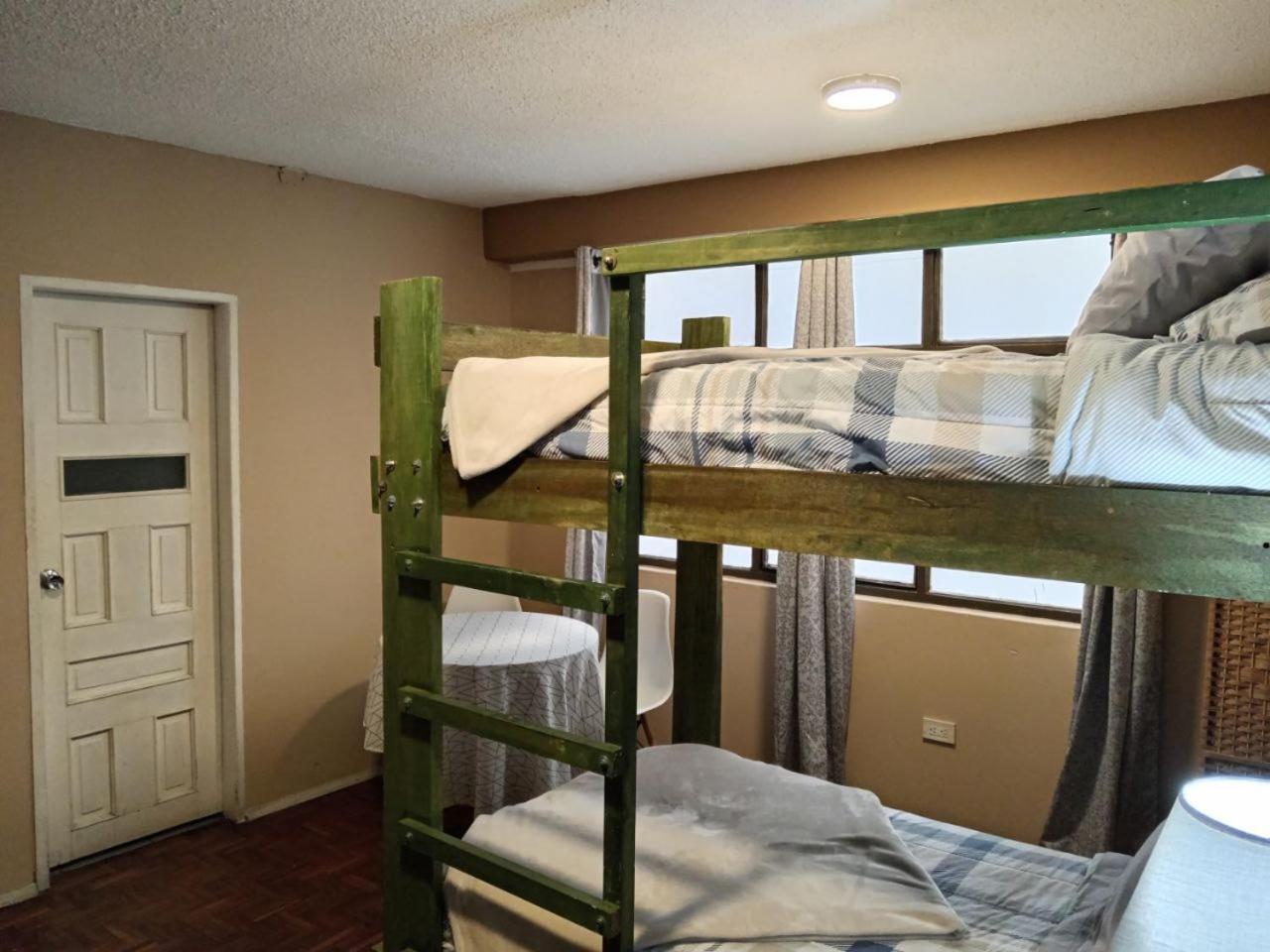 Tin House Quito Hotel Екстериор снимка