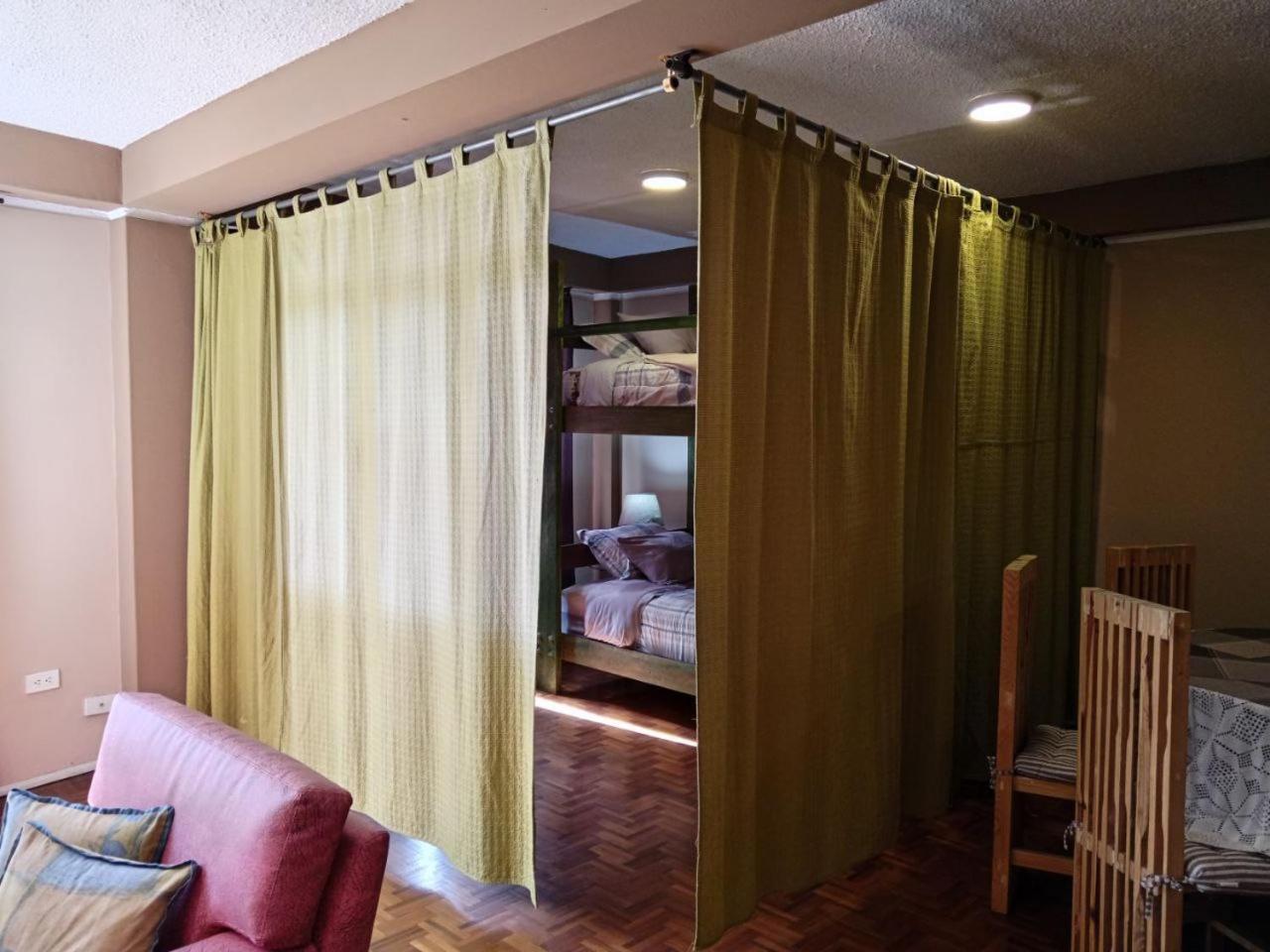 Tin House Quito Hotel Екстериор снимка
