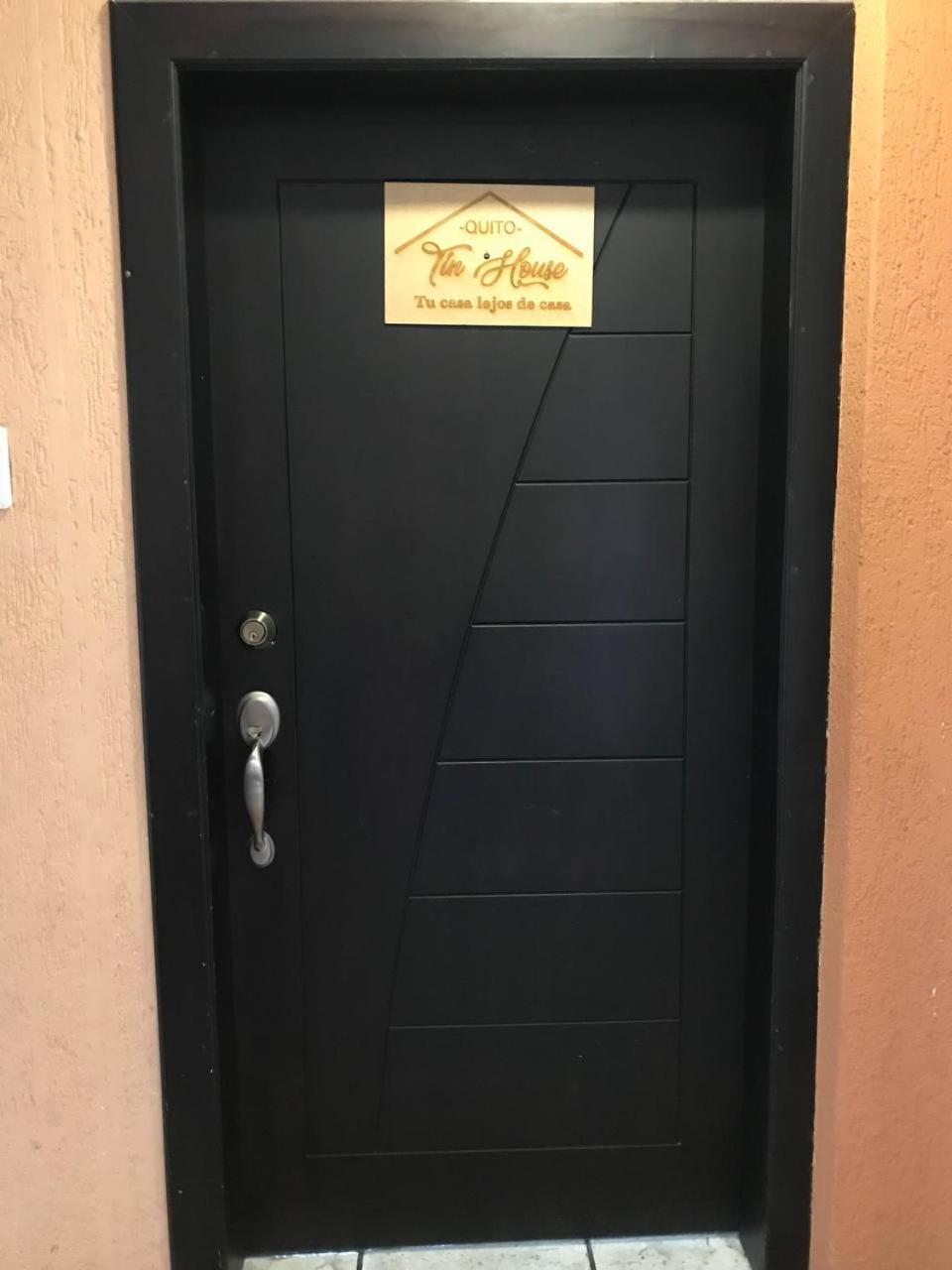 Tin House Quito Hotel Екстериор снимка