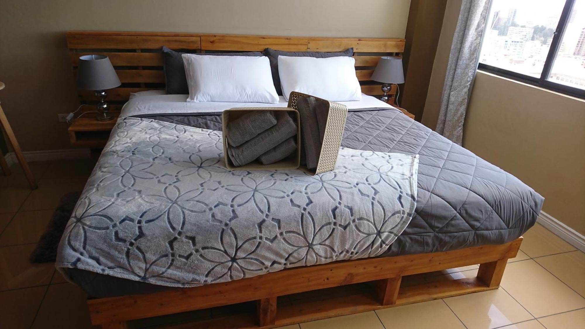 Tin House Quito Hotel Екстериор снимка